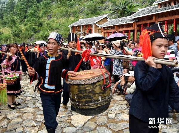#（社会）（1）广西东兰：瑶族同胞欢庆“祝著节”