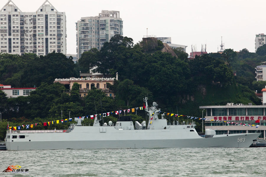 中国最新一艘056型轻护舰"上饶"号在厦门入列南海舰队【组图】