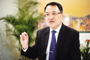 2011年-吴俊良行长:东亚银行助推渝企走出去赚