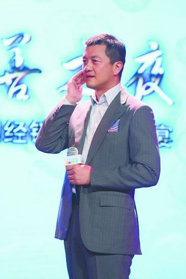 李亚鹏涉嫌公益敛财 民政局：1月10日前给答复