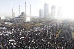 俄罗斯80万人集会抗议《查理周刊》