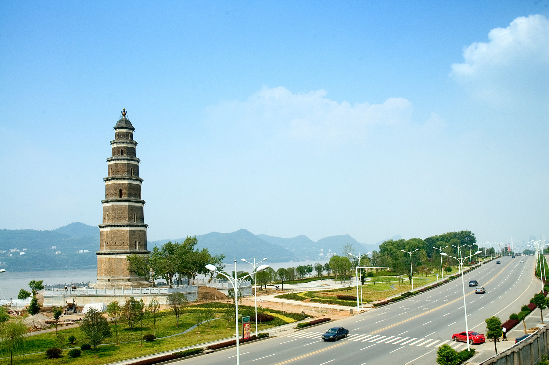 宜昌领导干部治污不力将面临停职、免职等处罚_湖北频道_凤凰网