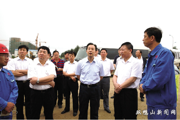 陆昊:做好煤城转型发展和龙煤集团改革工作