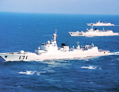 中国“航母杀手”敏感时期现身南海 助战海警执法