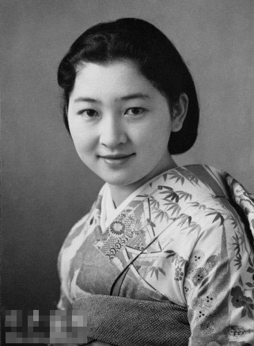 端庄贤淑 青年时期的日本皇后美智子