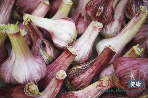 大蒜这样吃才抗癌 90%人吃法都错了