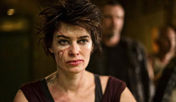 《新特警判官》曝新剧照 疤面女悍匪亮相(图)