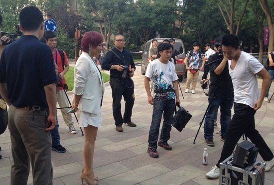 汪小菲进军导演界 大s帮改剧本小s帮推广(图)