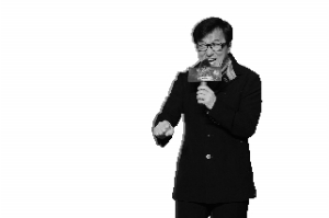 成龙否认“希望有灾难发生”：你相信我会讲这种话？