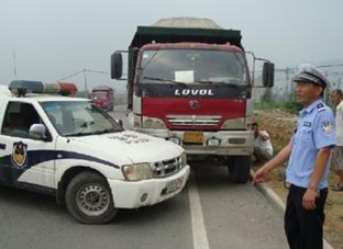 黑龙江:<em>少女</em>痛经检查 <em>处女膜</em>被破坏-20120718