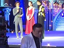 李咏《舞出我人生》抢话 周立波黑脸甩场
