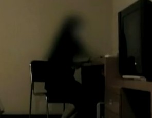男子假扮大师演绎分身术 妙龄女破财失身