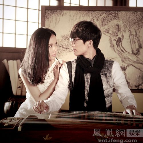 许嵩《惊鸿一面》:停下脚步听云淡风轻