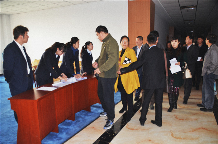 10大经济学家_10大经济学家出炉(2)