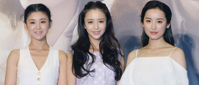    《平凡的世界》佟丽娅吕一李小萌同台拼性感