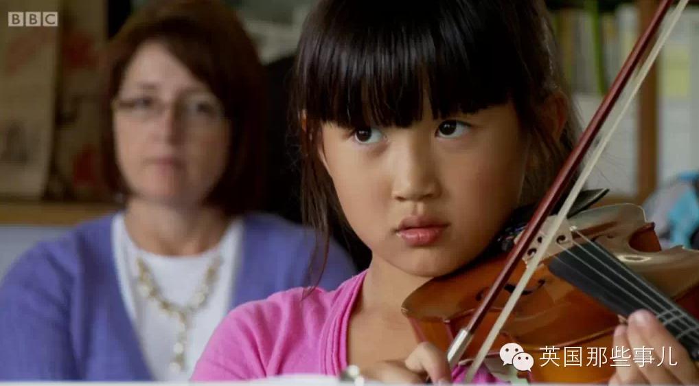 被分隔在世界两端的中国双胞胎 - 4G视界