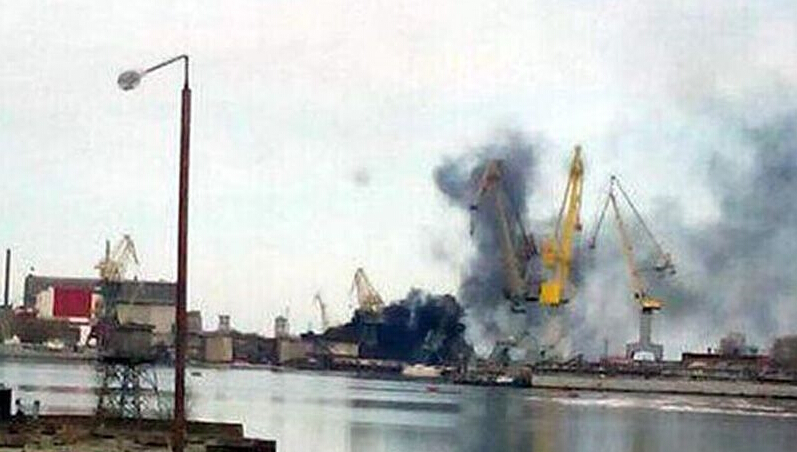 世界上最大的船厂建造 855dc2073343424.jpg