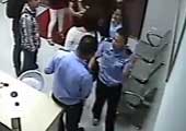 男子扮警察派出所“捞”老乡 演技堪称影帝