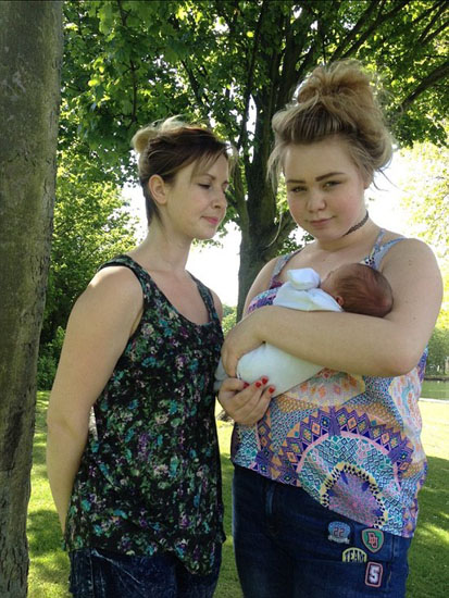 英国<em>女子15岁</em>当妈33岁当外婆|少女妈妈|外婆_