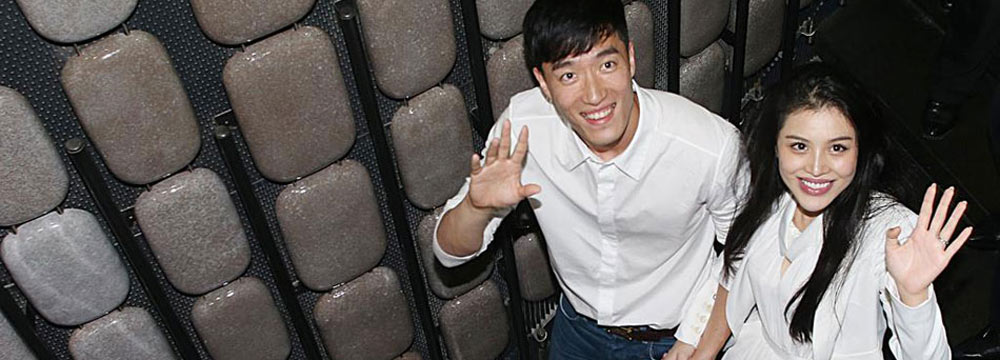   葛天与刘翔昔日恩爱照回顾  