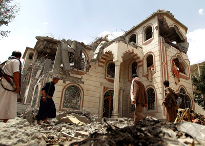 遭受轰炸的城市