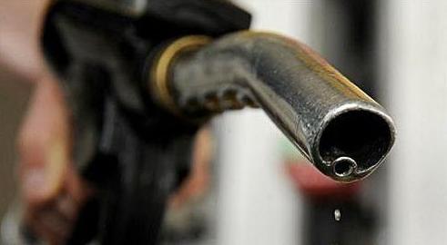 发改委:汽柴油价格明起每升降0.20元和0.23元