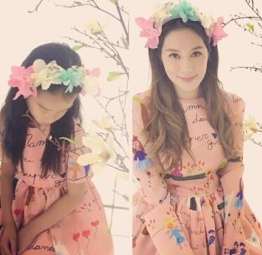 徐子淇临盆倒计时 与大女儿扮小公主斗青春(图)