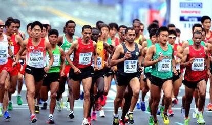 18岁自闭障碍患者通过跑马拉松打开心灵之窗