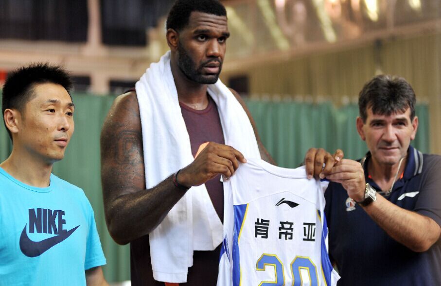 NBA的状元也没能统治CBA!双杀比斯利是最高