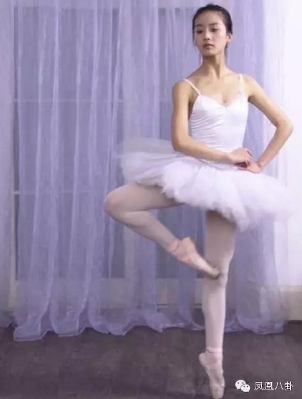 吴奇隆丈母娘火了!刘诗诗遗传了妈妈的好基因(图)