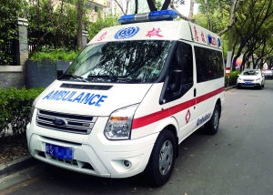 南京黑救护车常往返皖苏 跑200公里收费4000