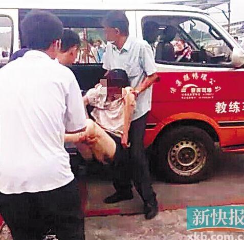 状元肇事教练驾校被撞死高考车上疑无美女(图遮半脸美女头像图片