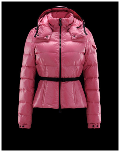 明星人手一件的moncler羽绒服价格(组图)_山东