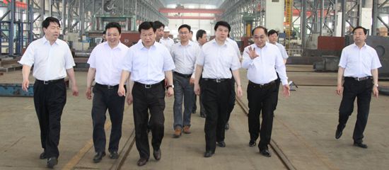 张光峰、崔洪刚等市领导到惠民经济开发区调研