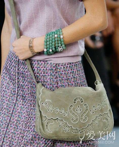 香奈儿2015春夏女包 彰显女性力量