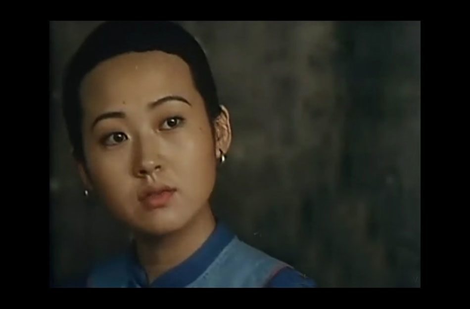 许晴23年前当众给孩子哺乳剧照曝光 婴儿肥_河南频道_凤凰网