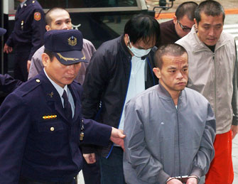 台湾富少迷奸案首开庭