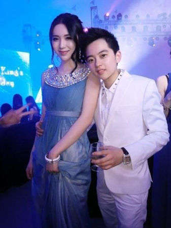 中国父母购1700万购豪宅给子女当宿舍