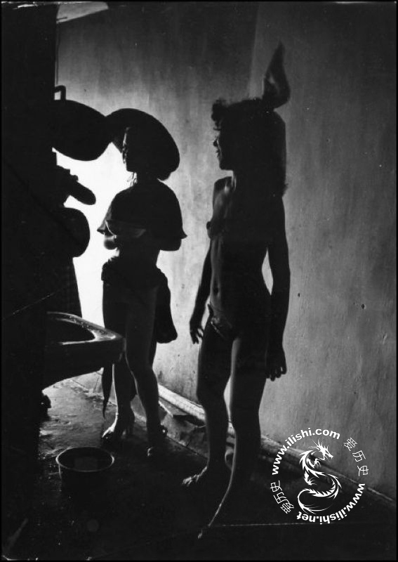 20世纪日本经济_20世纪30年代,日本东京贫民窟一景.-30年代世界经济大萧条回顾