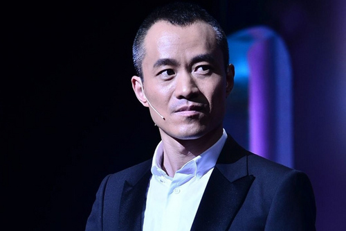 邱启明发文回应打人事件:让兄弟们受累了