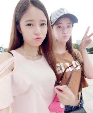 四川双胞胎<em>姐妹花</em>走红网络 成绩优异颜值爆表