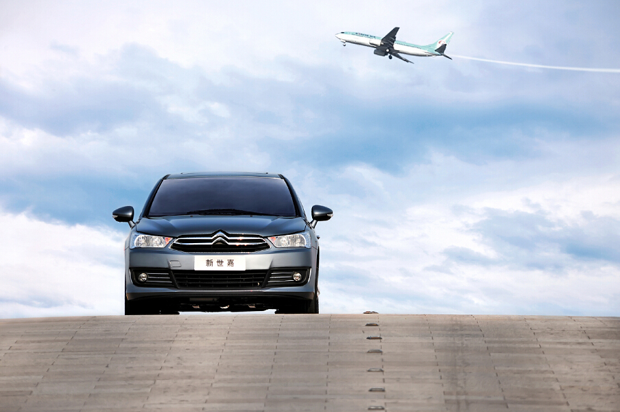 诚狮全新世嘉创新科技卓越的精准操控-洛阳诚