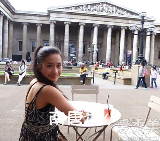  陈冲女儿近照曝光  喝水照神似奶茶妹妹(组图)_