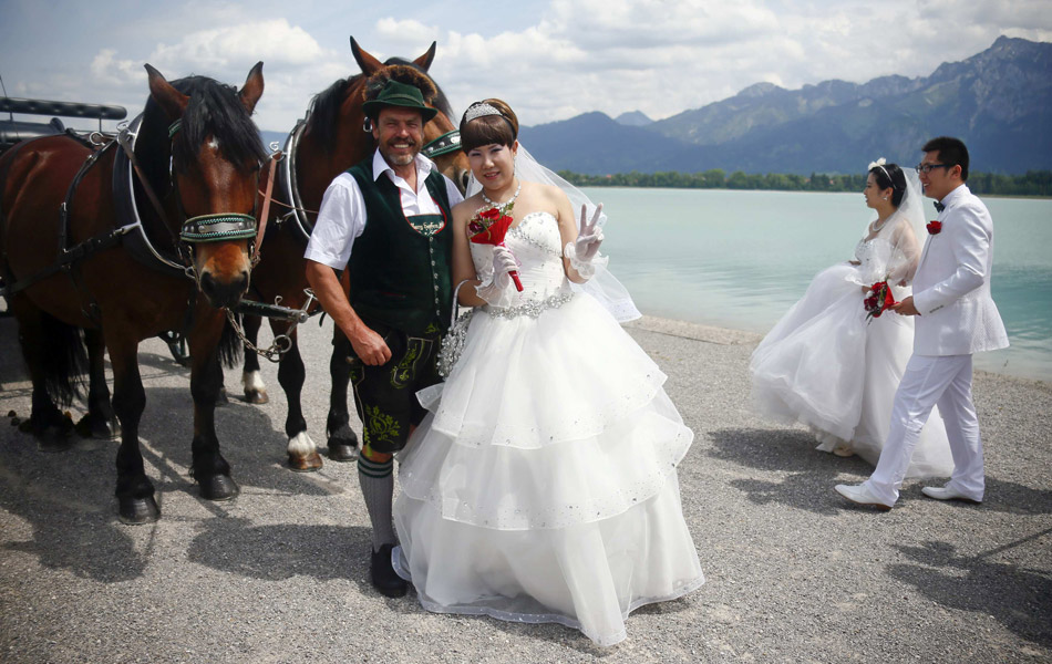 15对中国新人在德国举行婚礼