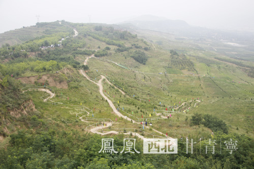 全国首届青年运动会山地自行车资格赛举行 观