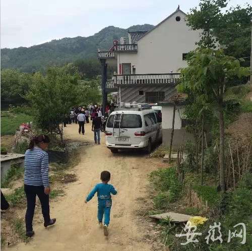 岳西男子刚行凶杀人 老家宅后又被挖出两具尸