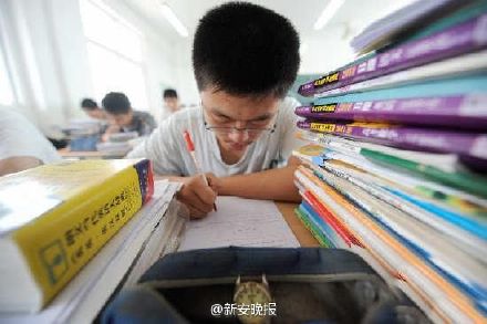 安徽高考明年将用全国卷:难度或与自主命题一