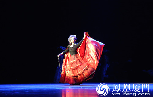 本地自制芭蕾舞剧《睡美人》带来新年祝福