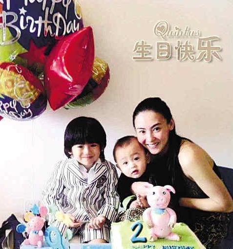 谢霆锋为小儿子庆生 否认与张柏芝复合传闻