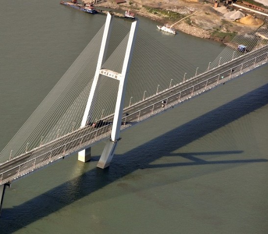 荆州第三座长江大桥准备施工南起公安县北接江陵